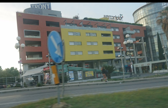 Edificio Marconi dove si Trova il Trony